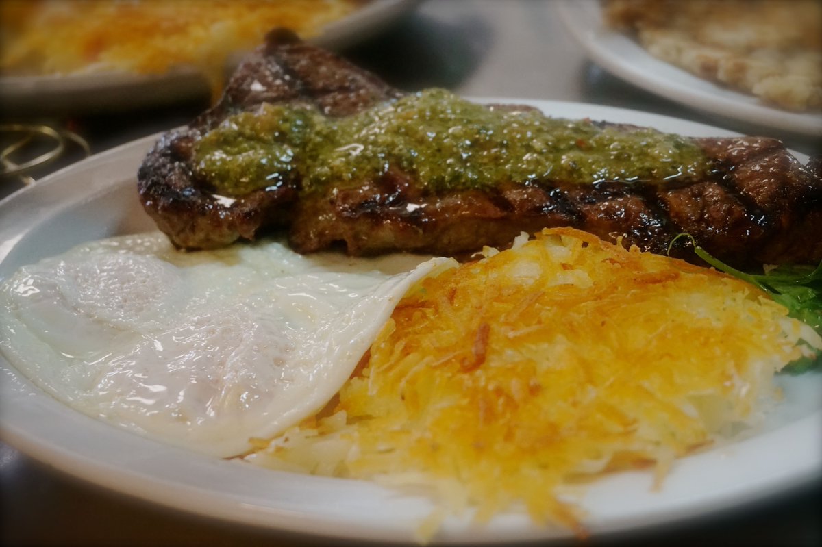 Kevinmartinelli's tweet photo. New York Steak with Chimi Churi and Eggs! #24thstreetcafe #Bakersfield #IdGoBack https://t.co/oq0GJqdzBy