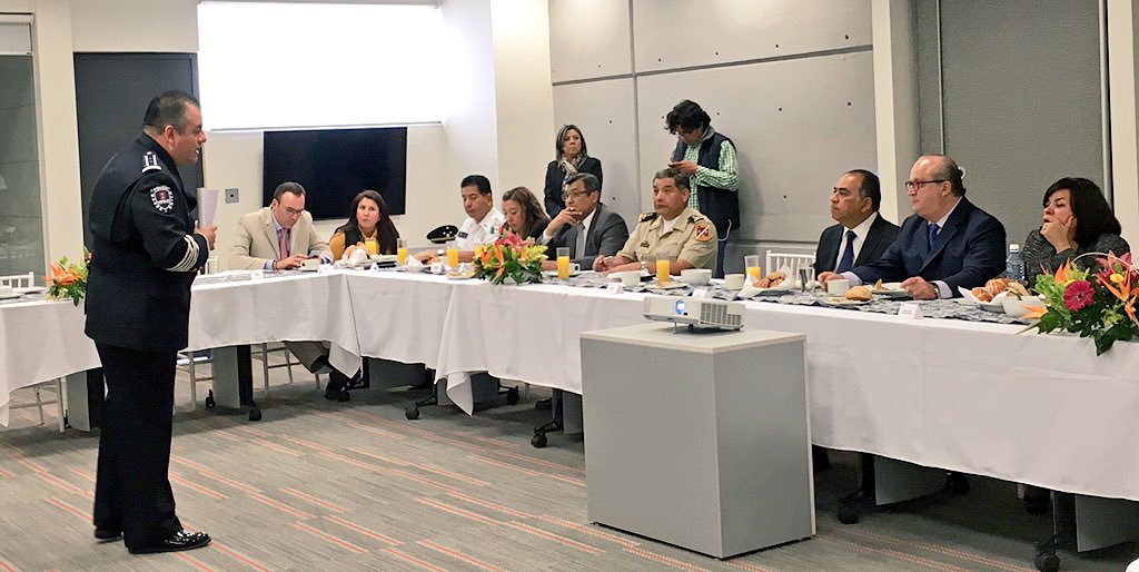 Pactan alianza por la seguridad en Guerrero y Morelos - CayVzIKUUAA8gL3