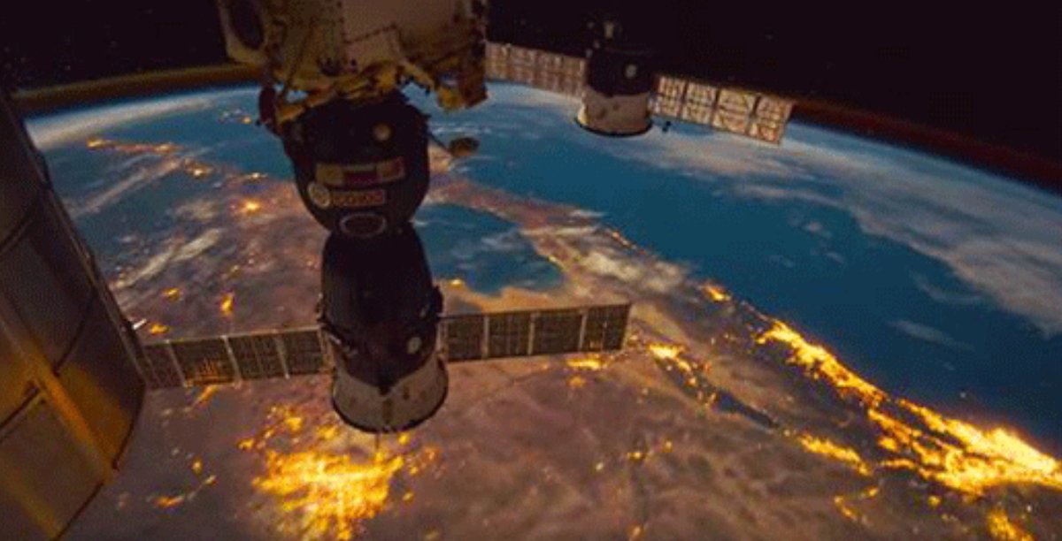 atchuuup's tweet photo. #NASA Released This Stunning Footage Of #Earth, What It Shows Will Take Your Breath Away  https://t.co/mudMJMKAUN https://t.co/JhtcOeIrOB