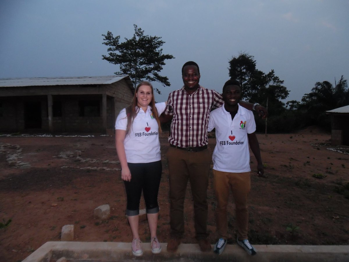 febfoundation's tweet photo. From work at the Hospital straight to Saaman with my team to donate over 200 toothpaste and brushes. https://t.co/OsR5FRfOKy