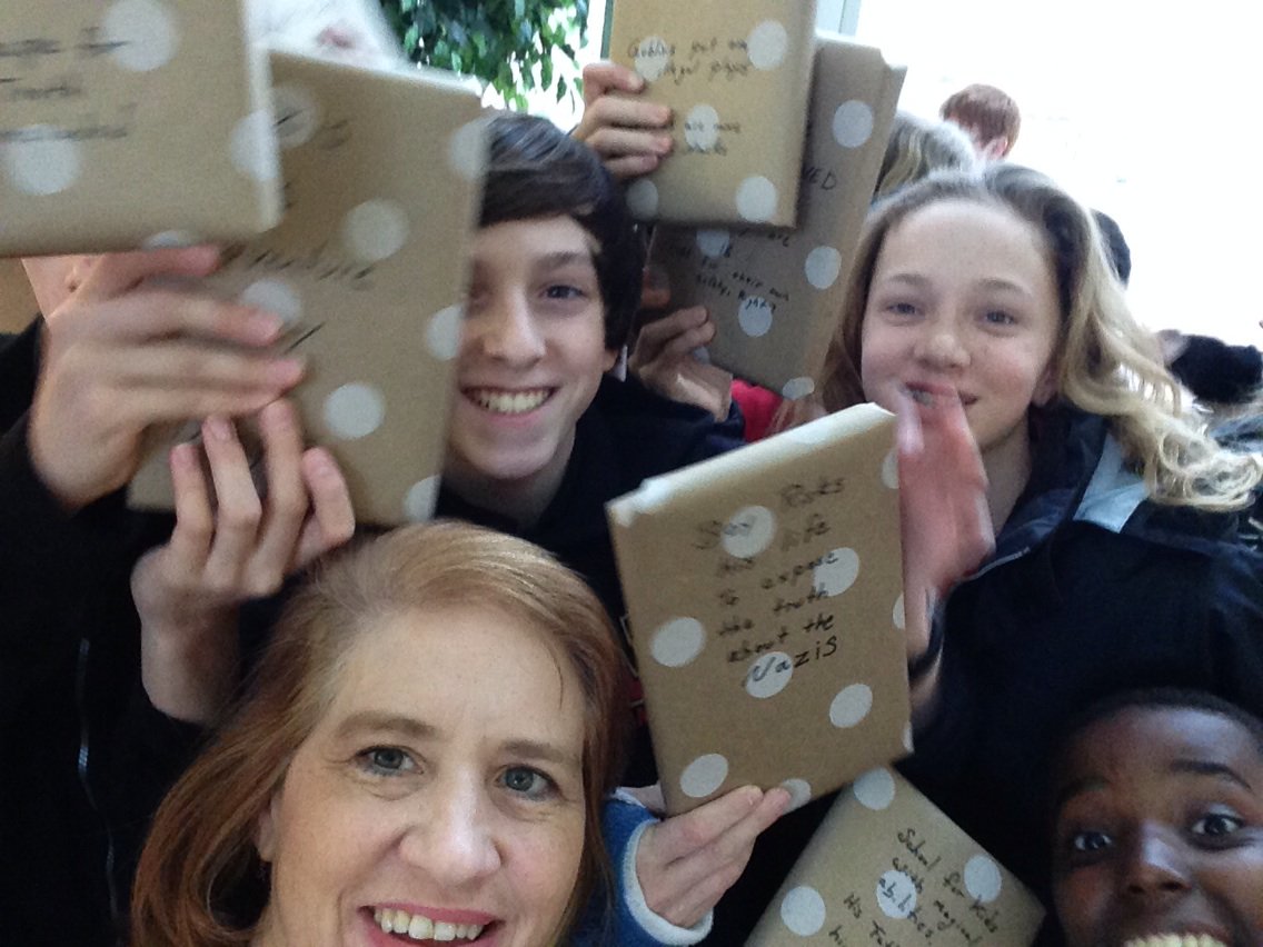 Bonnie Baker tweet media