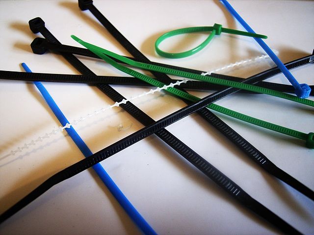 8 Great Prepper Uses For Zip Ties - readytribe.com/8-great-preppe…