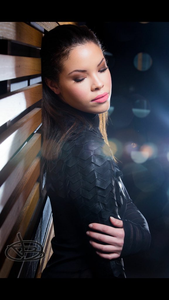 jbanda53084's tweet photo. #JBandaphotography #LikeUsOnFaceBook @J.BandaPhotos #FashionShoot #bouFusedtique Online store coming soon! https://t.co/agqYUWOMhf
