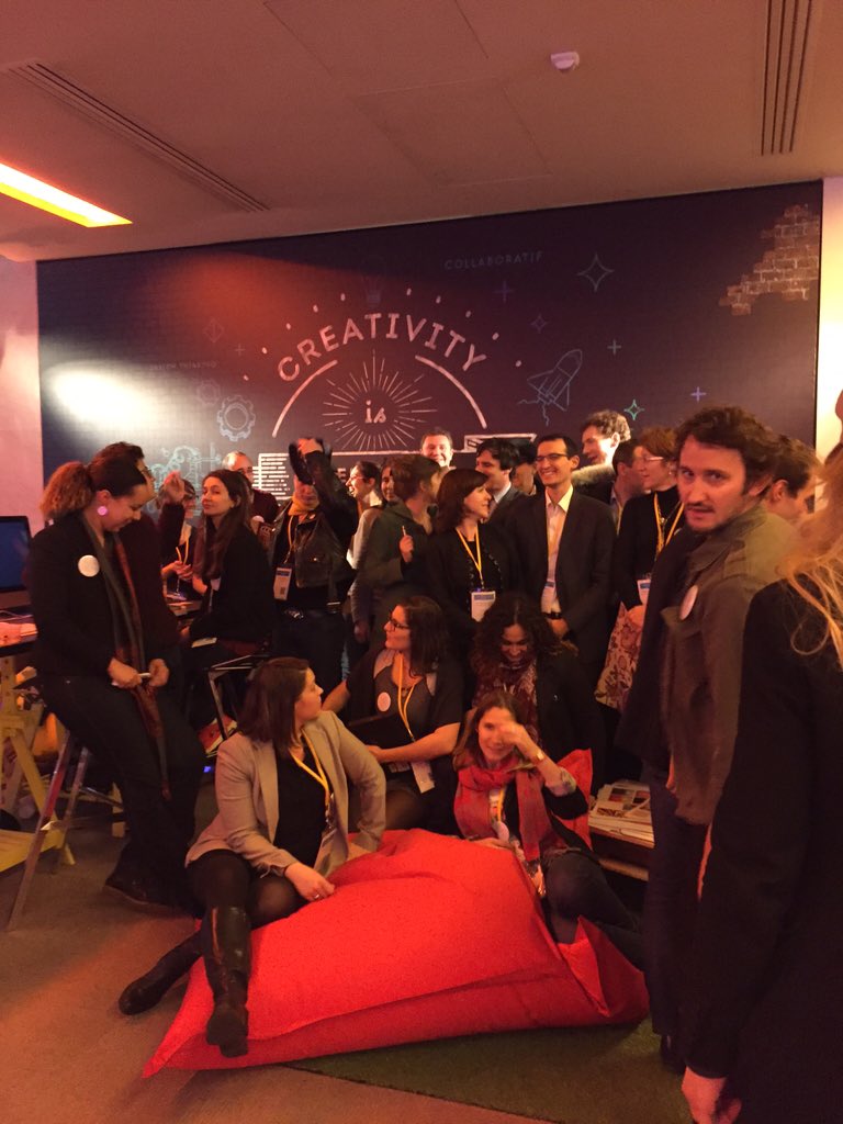 i_kevorkian's tweet photo. Equipe #creativite @GroupeLaPoste #labpostal2016 @startinpost https://t.co/TF1VW06NEg