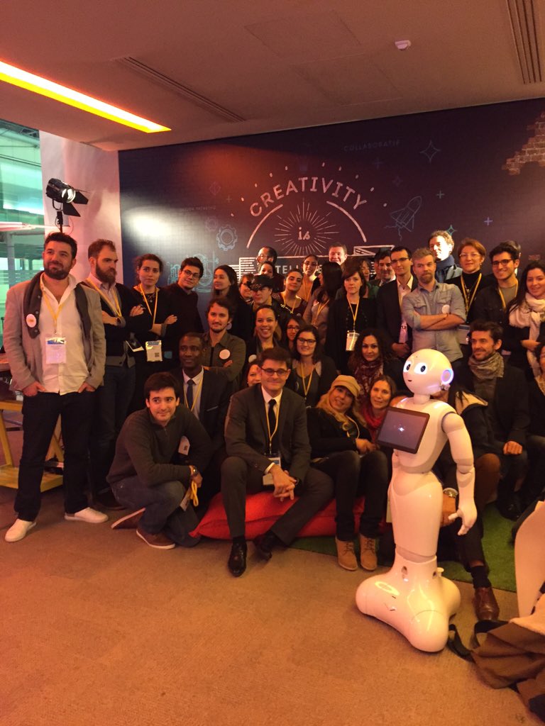 i_kevorkian's tweet photo. Equipe #creativite @GroupeLaPoste #labpostal2016 @startinpost https://t.co/TF1VW06NEg