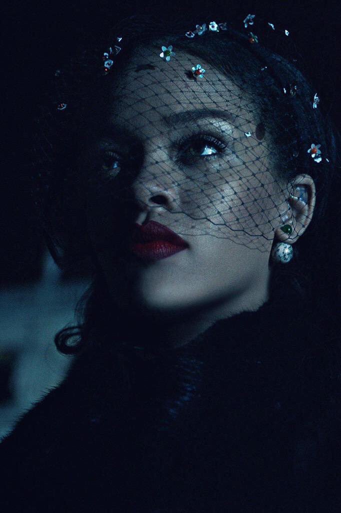 timelessbae's tweet image. Rihanna for Dior