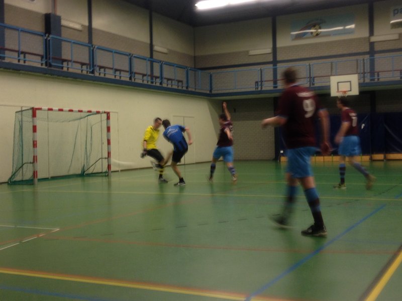 BluefingerW's tweet photo. Wedstrijdverslag Bluefinger Wolves - Present (3-6) https://t.co/L8rb75G937 https://t.co/yhCIm6l0iI