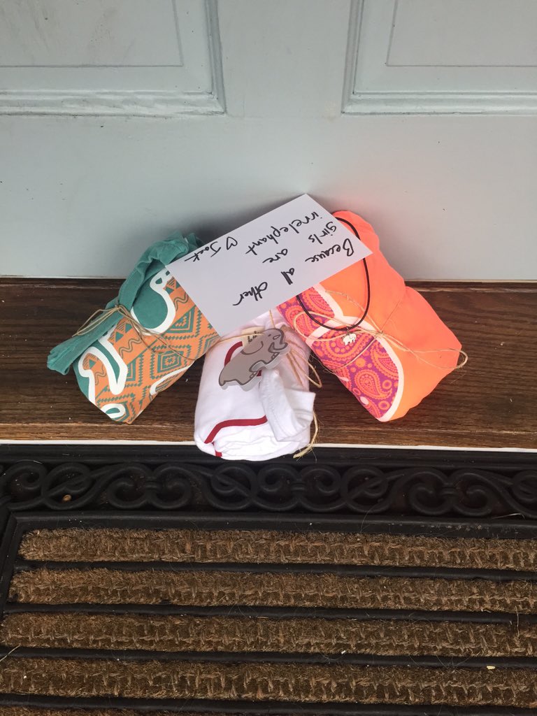 shopivoryella's tweet photo. #HowToKeepYourGirlHappy surprise her with some Ivory Ella ☺️🐘💕🙌

Shop ➵ https://t.co/1wYSJiRFdD💫✨ https://t.co/ZDrricc9wn