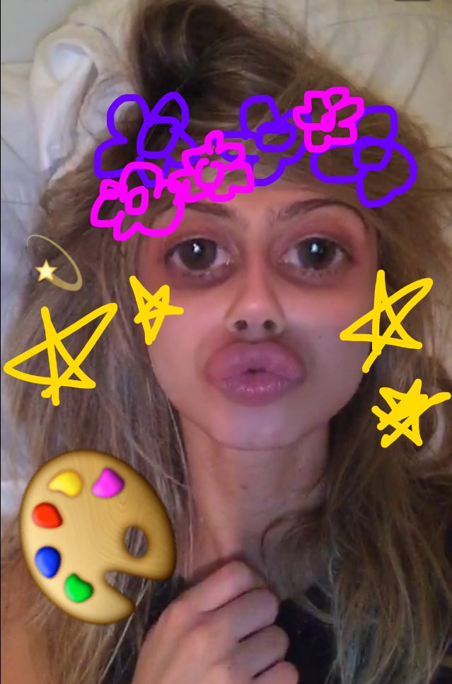 itsmissray's tweet photo. #Screenshots | February 8th: Sahara Ray via Snapchat, having fun with filters and her own drawings. (She's so cute!) https://t.co/h8063ex2yY