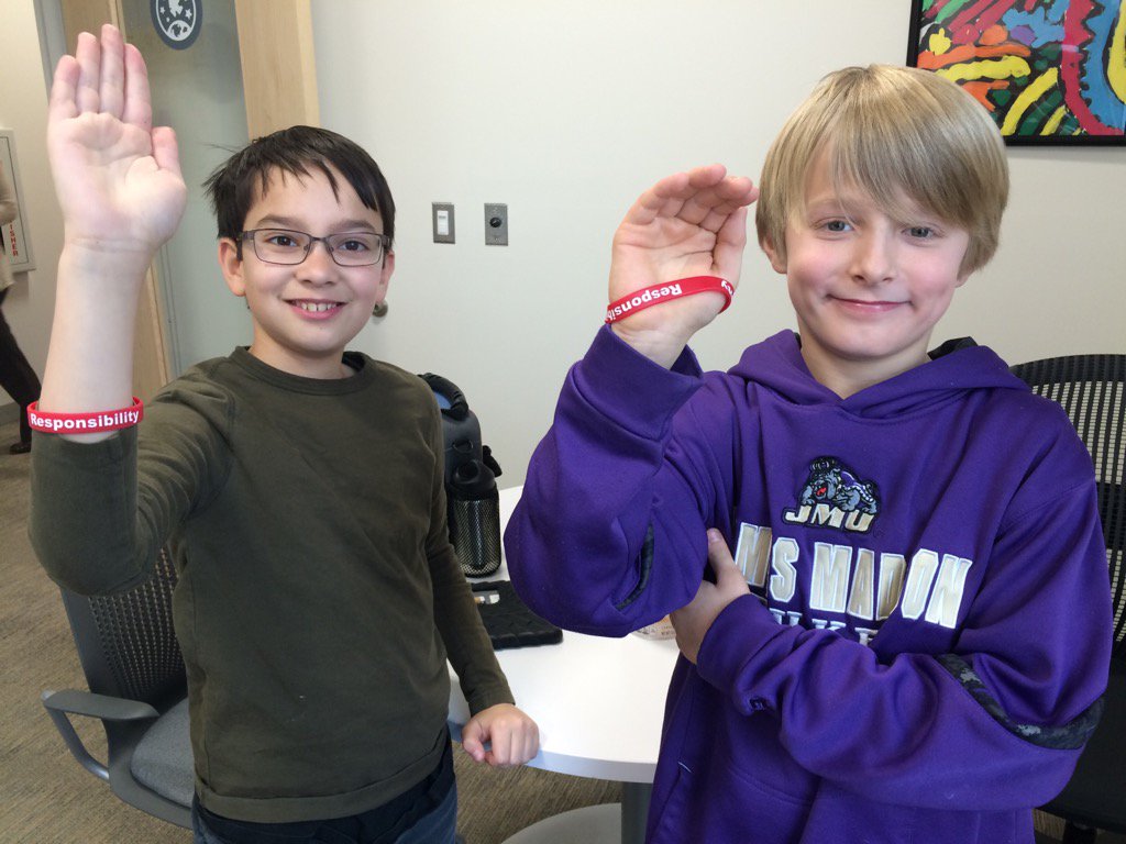 Erin Russo tweet media