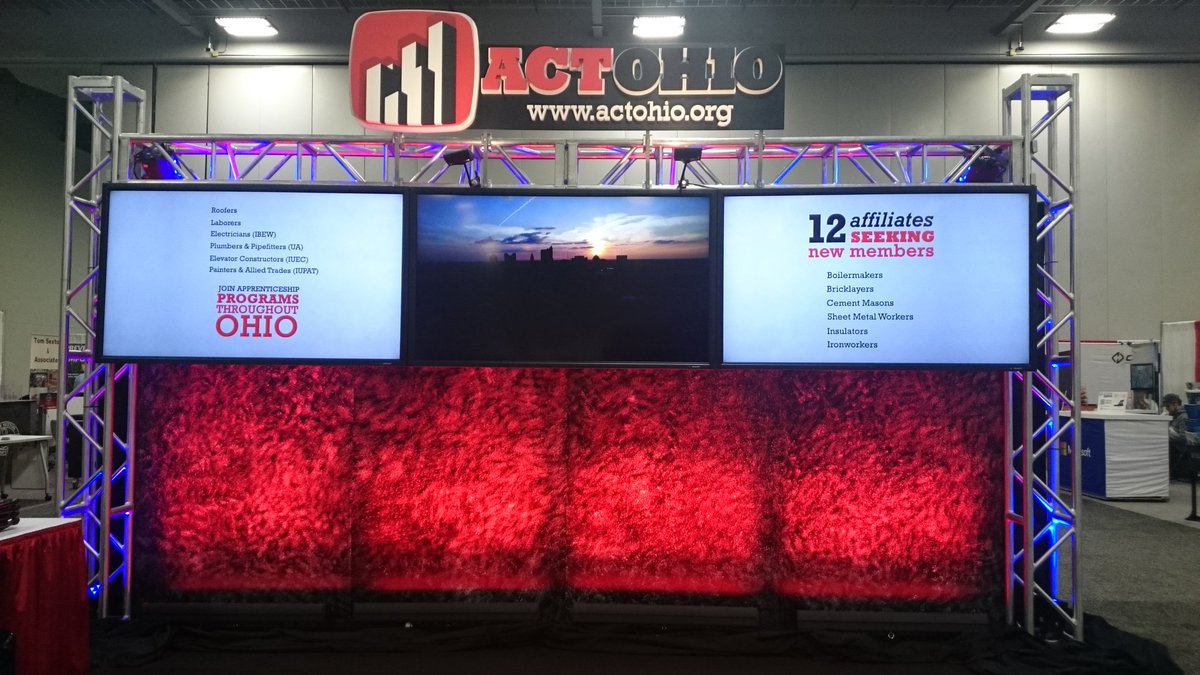 ACTOHIO1's tweet photo. We’re at @OhioEdTech representing 12 affiliates around #Ohio at #Booth217. #representOhio #OETC16 https://t.co/JCE2bC1oso