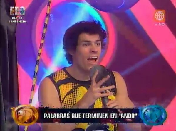 FCOPatoParodiC's tweet photo. Apoyeeennnn todoooss la frasee PATRICIO EL CUERO DEL VERANO ha convertirlo en TT sigaannn https://t.co/pEk0Dqki98