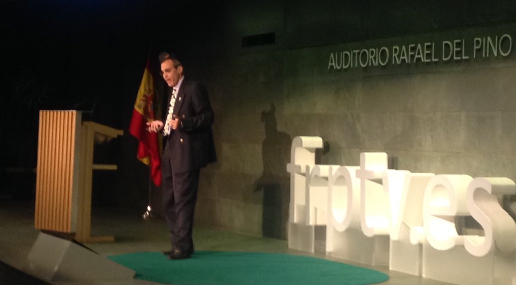 ConchitaGaldon's tweet photo. "El mundo cambiará en los próximos 20 años más que en todos los siglos anteriores" José Cordeiro en @frdelpino https://t.co/4ijePxQpGu