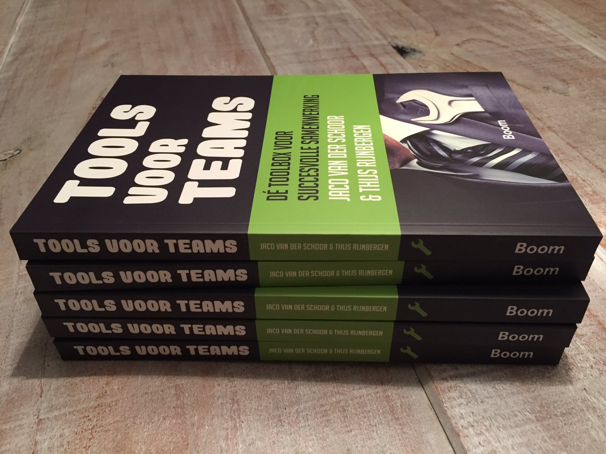 JacovdSchoor's tweet photo. En dan is het er echt! Proudly we present 'Tools voor teams'! https://t.co/IugRxu8clM #jvds @ThijsRijnbergen https://t.co/7J2THhYJbs