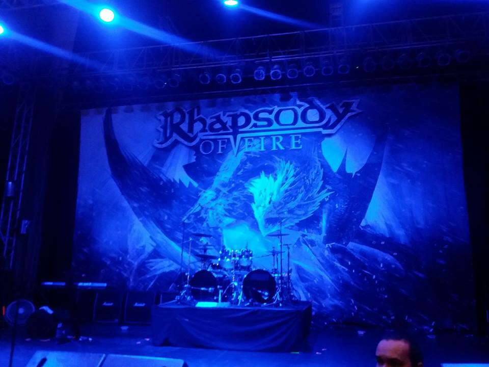 _rhapsodyoffire's tweet photo. Stage is ready! @circovolador #mexico #metal #intothelegend https://t.co/rmY41tgc1r