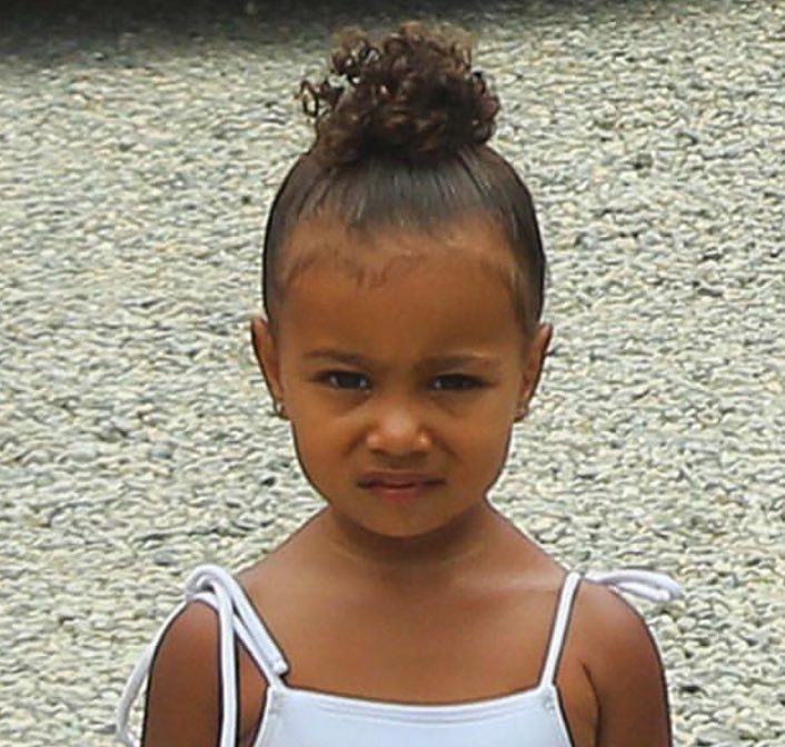 xonecole's tweet image. Reading kanye's twitter like... #jesusfixit