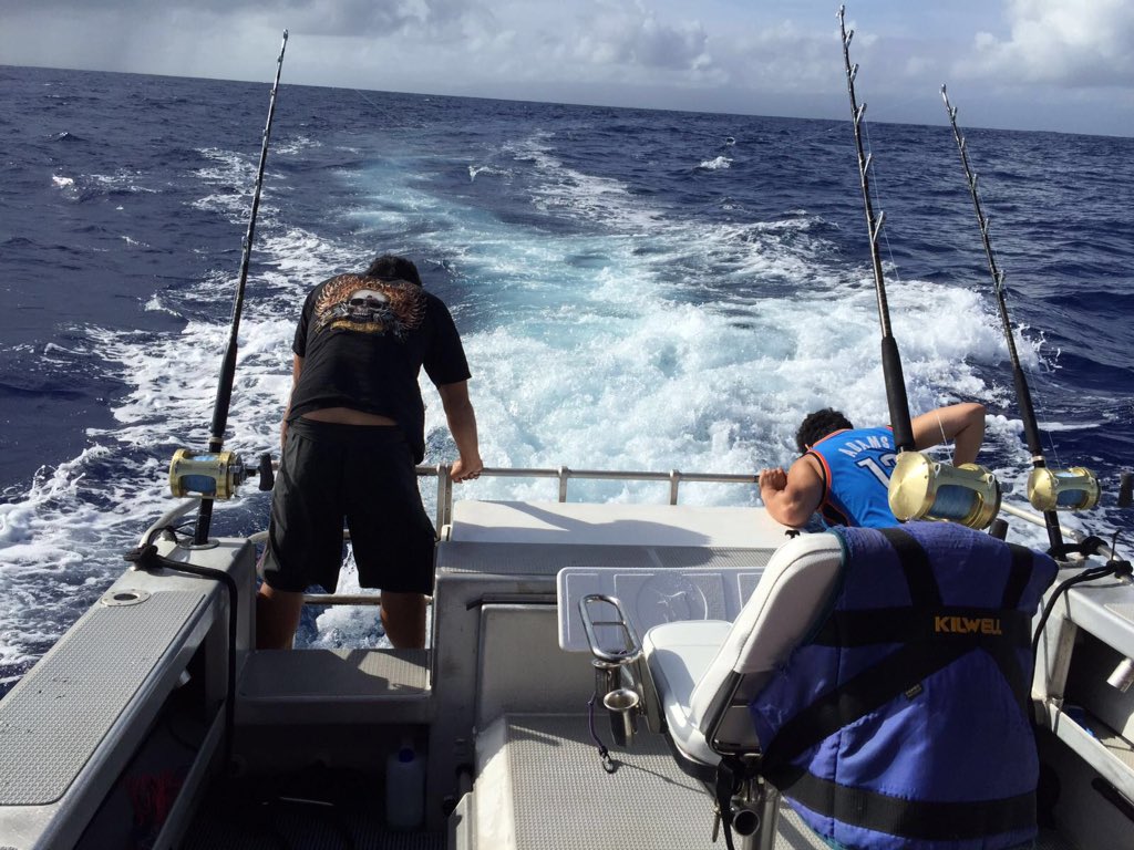 trevor_lw96's tweet image. Beer + Maccas + Fishing = Rekt. #pukefordays