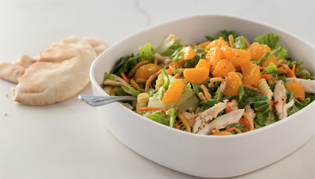 califchicken's tweet photo. #FatTuesday? Not Here😉..#ChineseChickenSalad #CalifChickenCafe #CCC🐔 https://t.co/kXqx0kv24O