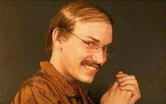 1stTimeRaver's tweet photo. 10 mins into ketamin and chill he give you this look 😧 https://t.co/dbhhhRxJMp
