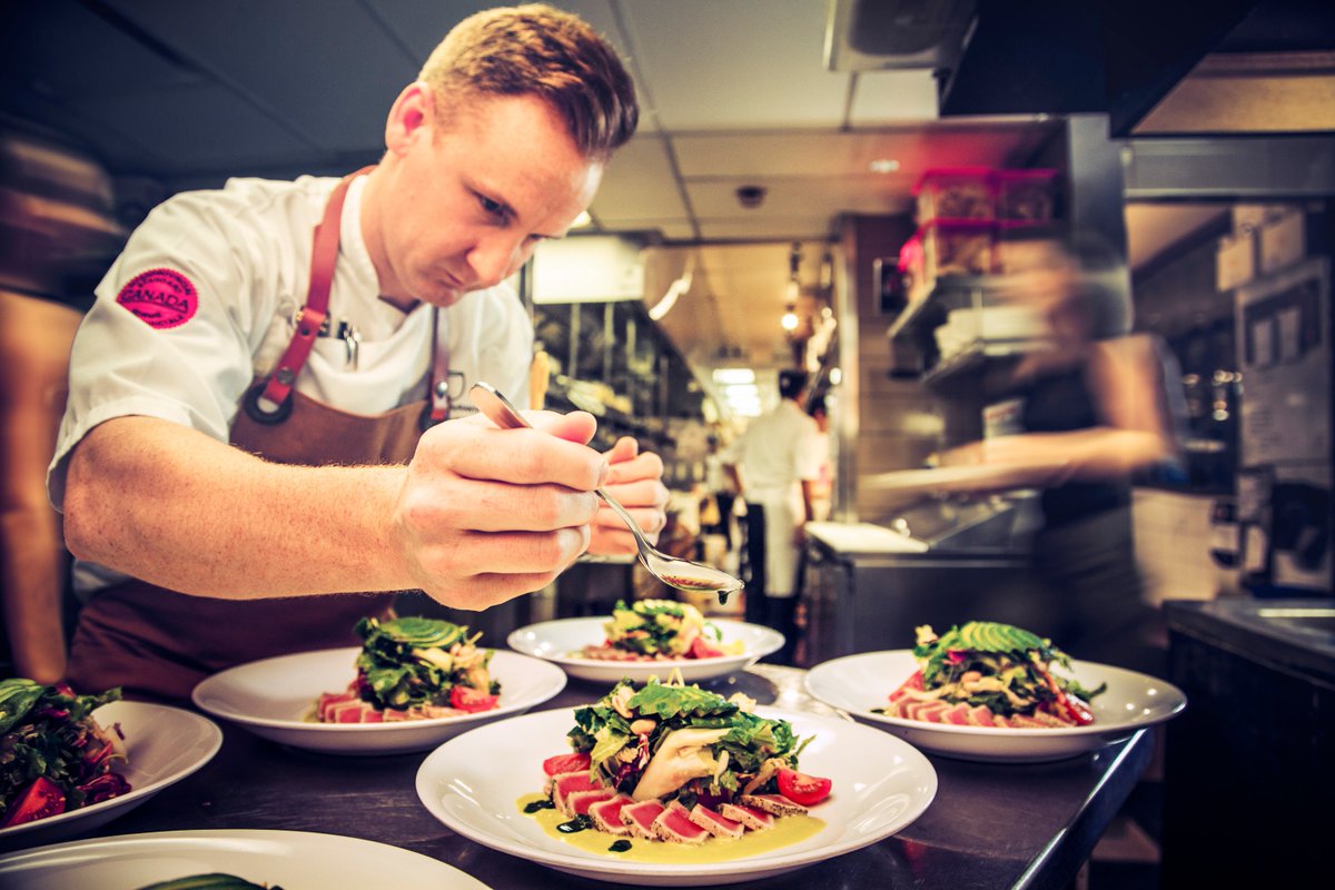 JOEYCareers's tweet photo. Discover your Path to Mastery @JOEYRestaurants. https://t.co/fSpxXiRGdr #Thewaywecook #JOEYEd https://t.co/bg104qUWHJ