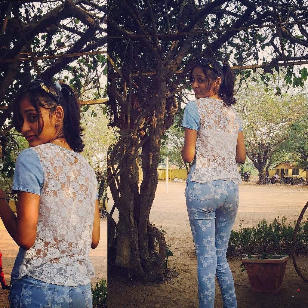 TwiFanClub's tweet photo. #awesomeblossom #wonderfulday #twilightsparkle #fashionaddict #gobackless #transparenttop #printedjeans #baredenimf⦠https://t.co/D8PK4kJD97