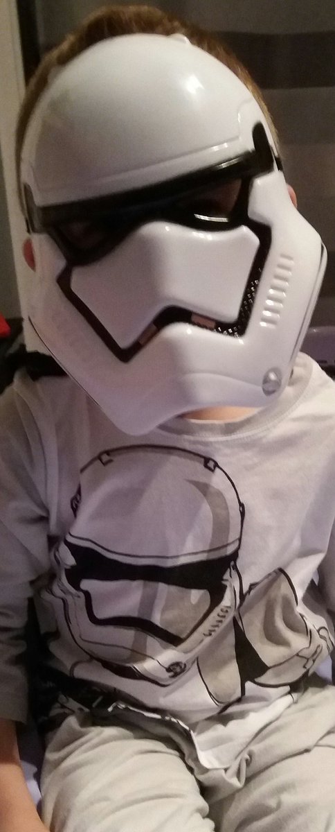 VCossavella's tweet photo. Mon petit #strooper https://t.co/HVRaFFVuNN