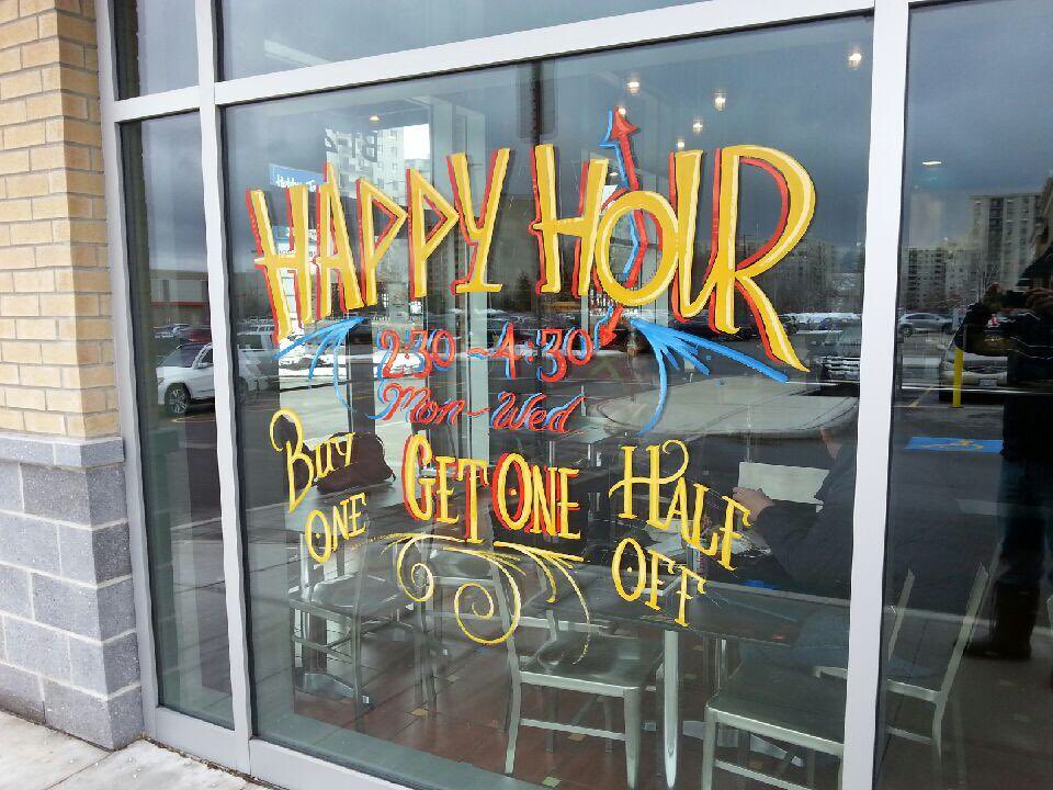 dstrano12's tweet photo. Happy hour at burrito Boyz Monday - Wednesday 2:30 -4:30 come enjoy a burrito and second for half price! https://t.co/U2Cq1maPyv