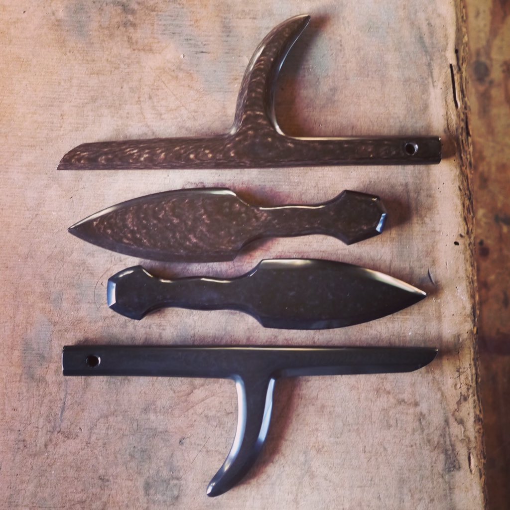 vmartialartsp's tweet photo. RT shinbudoweapons Shoge and kunai sets in dark chocolate and midnight #martialarts #bokken #Bujinkan #shopifypick… https://t.co/YShgo2xhtI