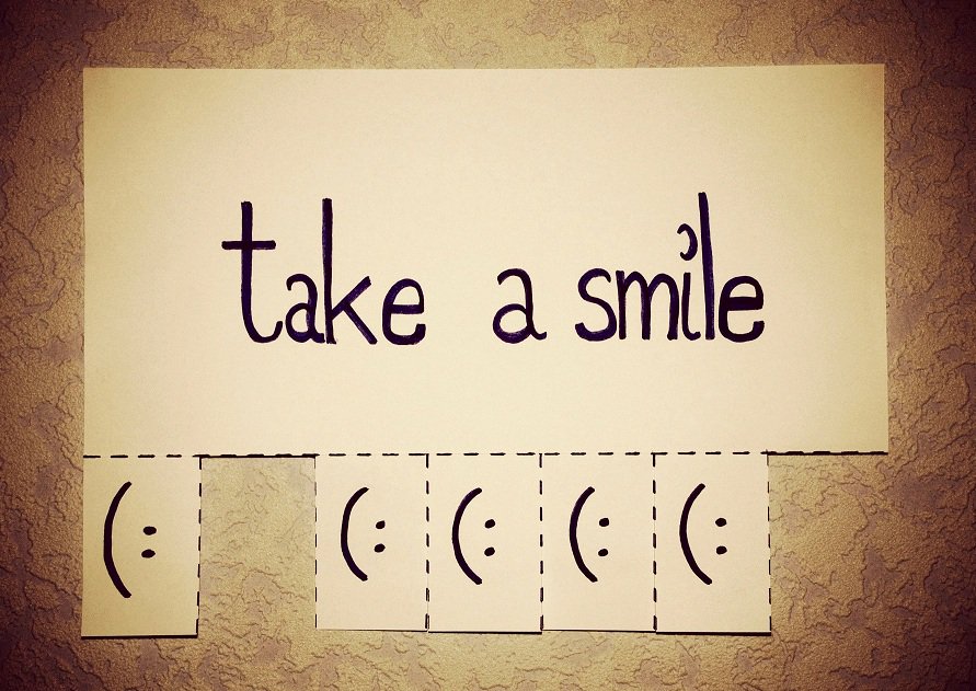 Allegheny_Co's tweet photo. It's Random Acts of Kindness Week! Celebrate today by smiling at a stranger. #RAKWeek2016 https://t.co/hTCKdtcm7y