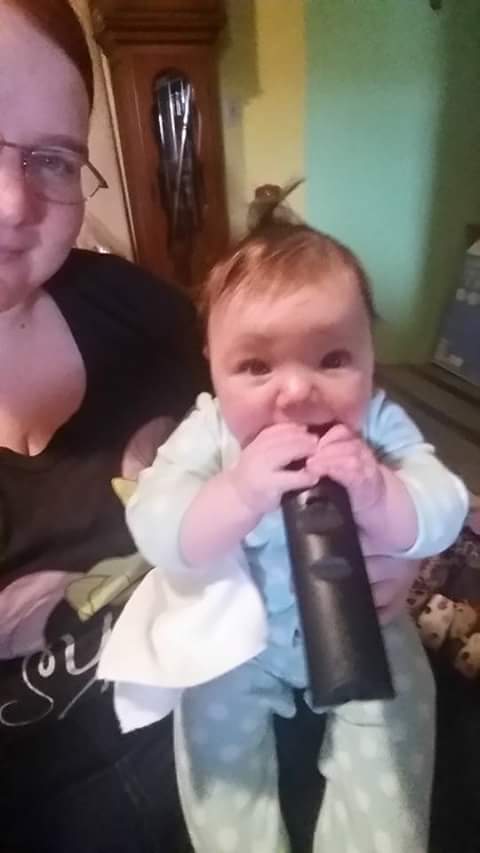 traci_cupp89's tweet photo. Omnomnom on the remote lol https://t.co/58UKYlNnot