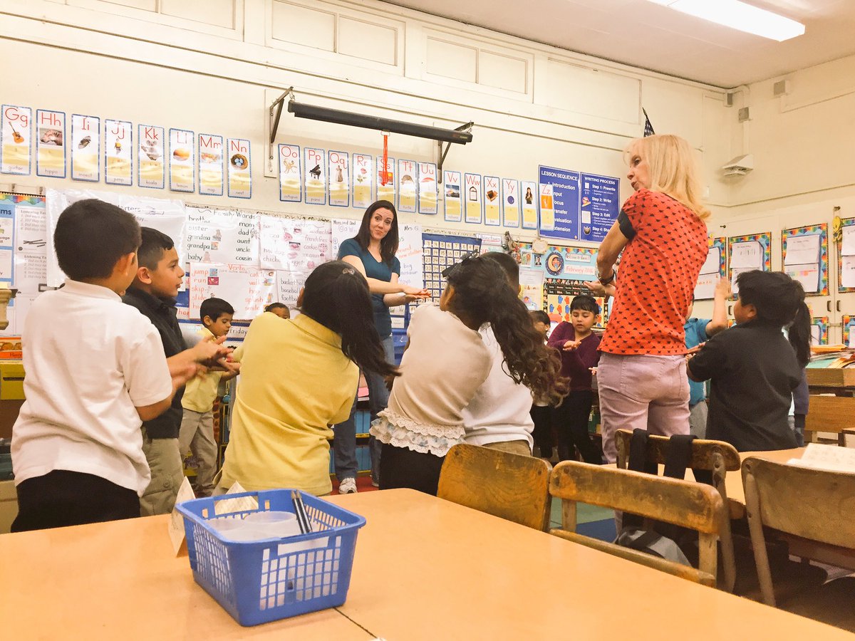 StorybookTW's tweet photo. Best quote of the day from Kindergartner Nathan: "I'll do anything for drama." We agree. :) #ArtsEd #WeLoveToTeach https://t.co/r31ppEpXeP