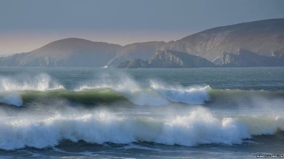 philipidris1's tweet photo. There are over 50 beaches in #pembrokeshire. Come stay in luxury at #theboathouse and enjoy them all.#beachholiday https://t.co/VfoPLXAYpE