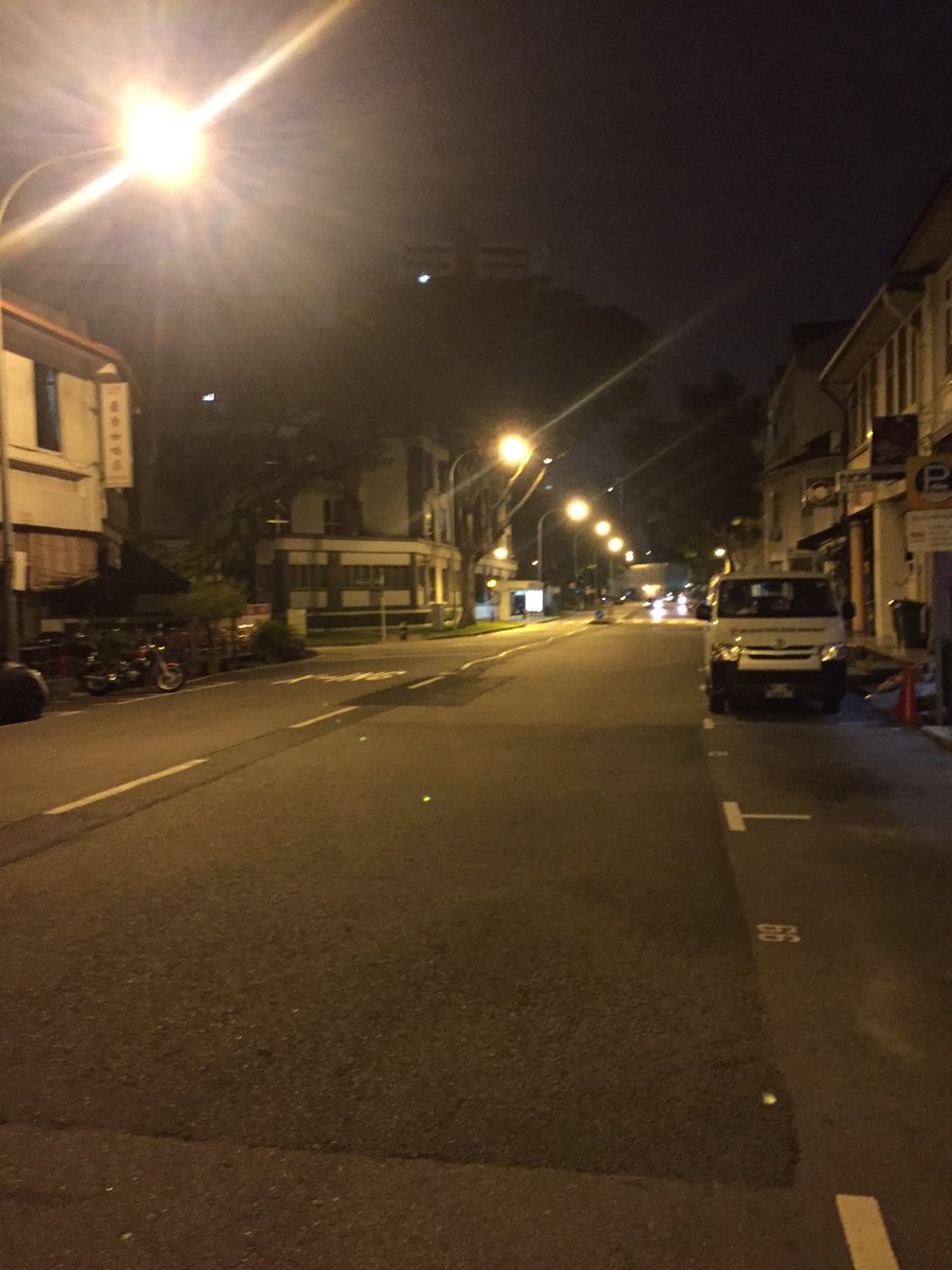 HossanLeong's tweet photo. 5am. Off to work! 6-10am on #Class95FM till Friday. #doubleconfirm gotta make a living.gotta make a difference https://t.co/86tfPIxxTg