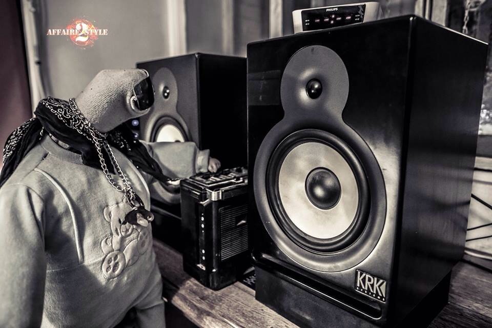 streetwal1's tweet photo. ZITO pour Affaire2Style https://t.co/DPfIO8P3so