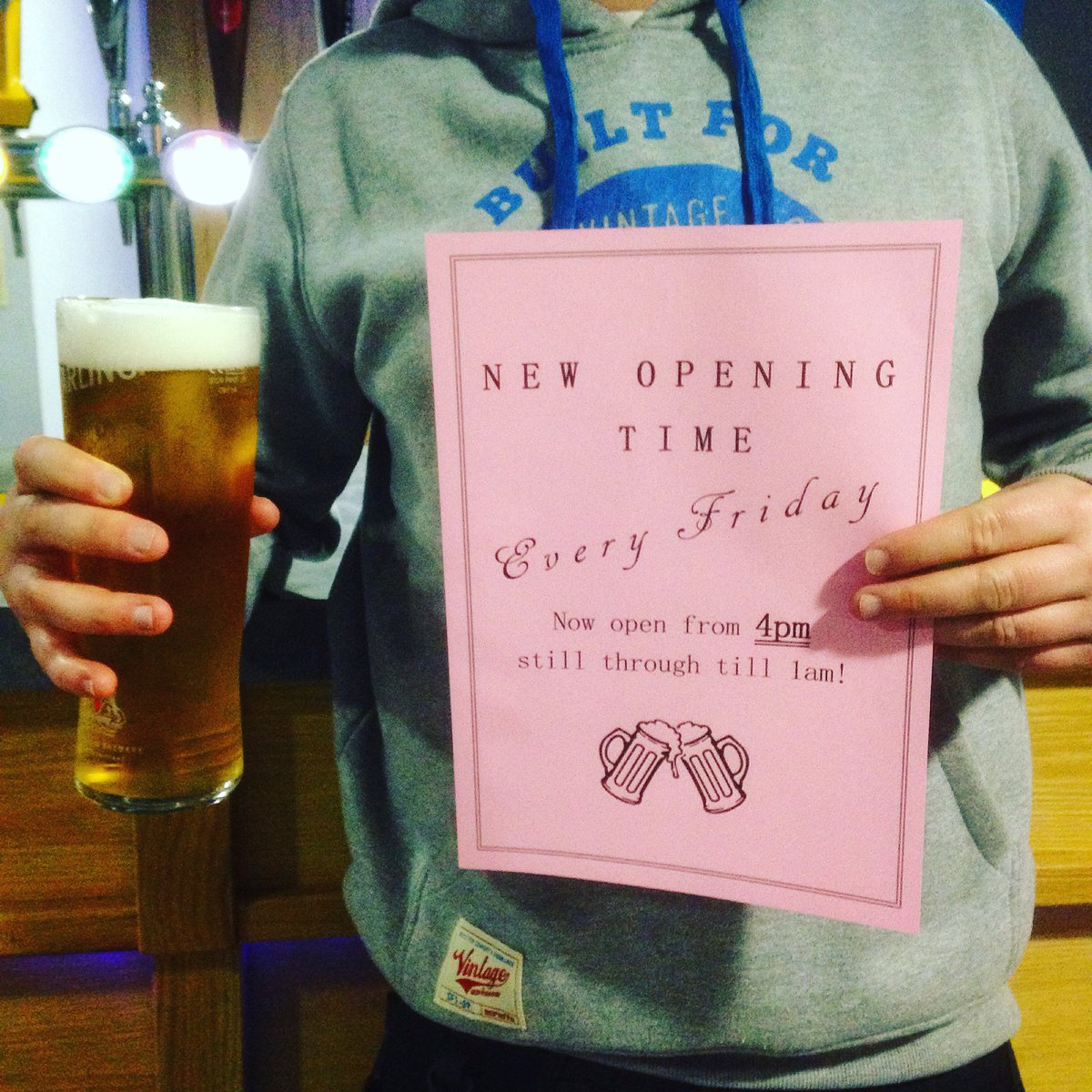 TheNelsonClub's tweet photo. We're now opening @ 4pm on Fridays! See you all after work for your £2.50 Carlings! 🍺👍🏻 #Stockton #Southam https://t.co/CZNoCI9KVf