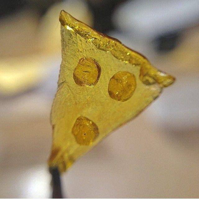 TheSweetestLeaf's tweet photo. On #NationalPizzaDay, all we can think about is the Pizza Dab. #SweetAndFierce #DenverDabbers #PizzaDab https://t.co/fmIhnp8cSU
