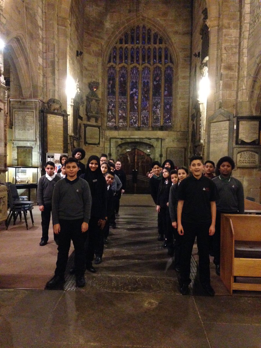 DTA_Music's tweet photo. Thank you to everyone at @Bfdcathedral for making the #TrinityChoir feel so welcome this evening #evensong https://t.co/l8oWuD41eL