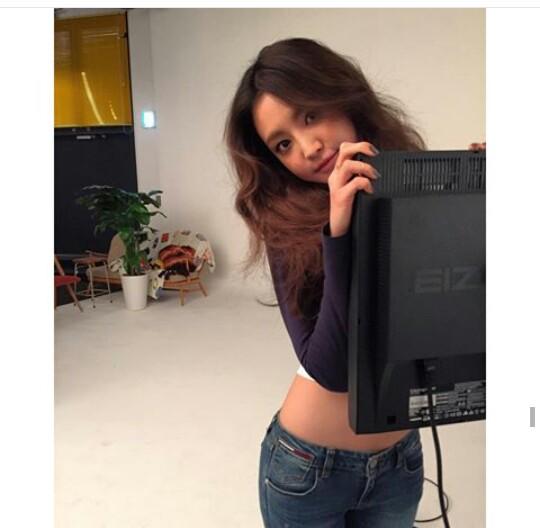 PinkPetalsOfficial tweet media