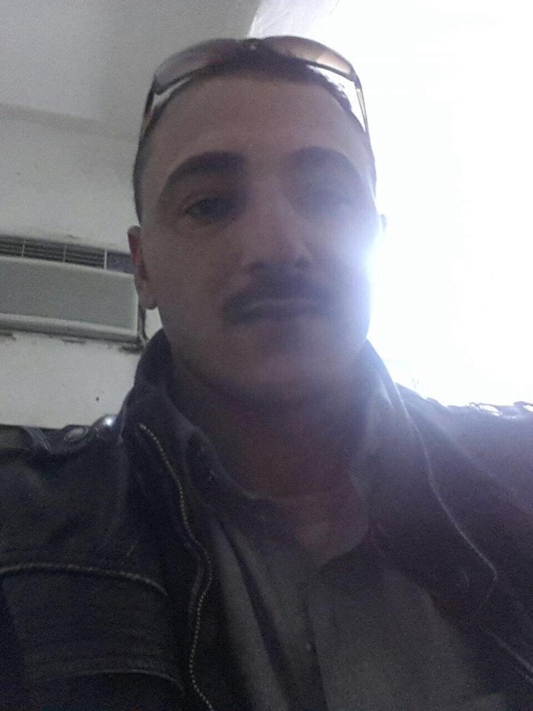 hayota46's tweet photo. مجرم مصري في صعيد يقتل فتات في عمر 10 https://t.co/K68qqFN8Ae