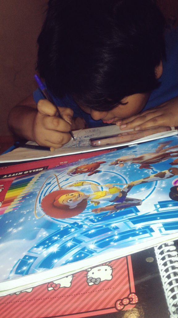 Concentradisimoooo!!! Hermoso mío😍❤🐣