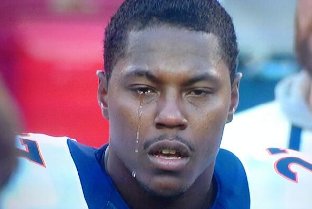 _hamlet1's tweet photo. My face when Ophelia died https://t.co/iV7eEu4Dra