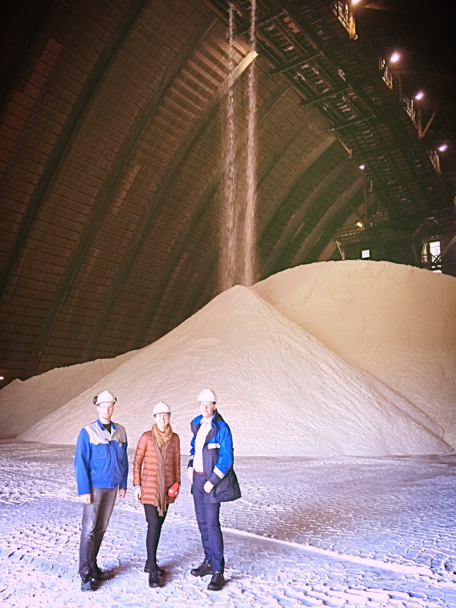 .<a href="/AkzoNobel/">AkzoNobel</a> produceert 8000 ton zout per dag met goed oog voor een duurzaam productieproces. #d66groen <a href="/SvVeldhoven/">Stientje v Veldhoven</a>