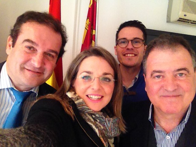 perguimaky's tweet photo. Preparando la ponencia de tecnologia y mediacion en @AITERM #ingteleco #abogados https://t.co/H6OT9qbUf2