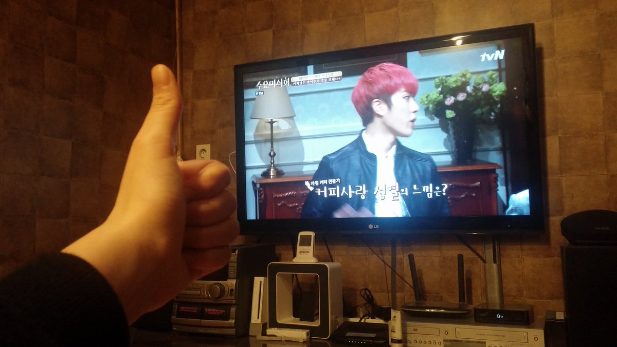 s9eey's tweet photo. @loeyeolcom 취향 확실한 성열이 넘나 귀여운것💕 ㅋㅋㅋㅋ 본방사수 이벤트 참여해요!!
#수요미식회 #성열 https://t.co/dlp2HWCsSa