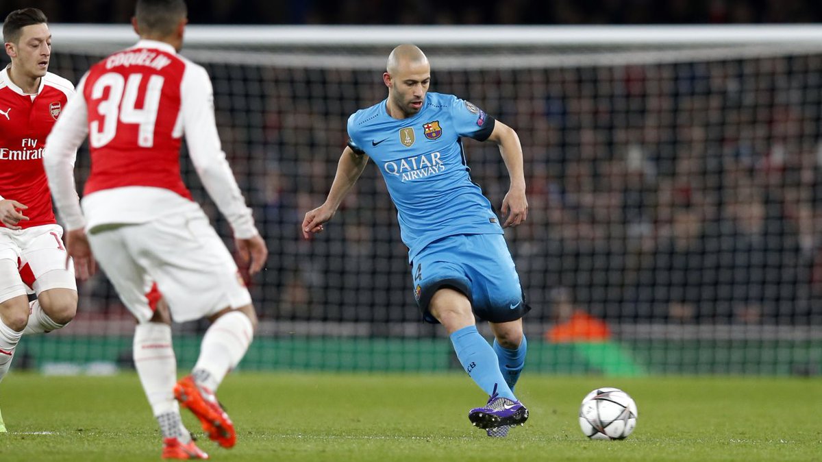 FCBarcelona's tweet image. [PHOTOS] @Arsenal - @FCBarcelona in pictures. Which is your favorite? More pics: ow.ly/YFQdj