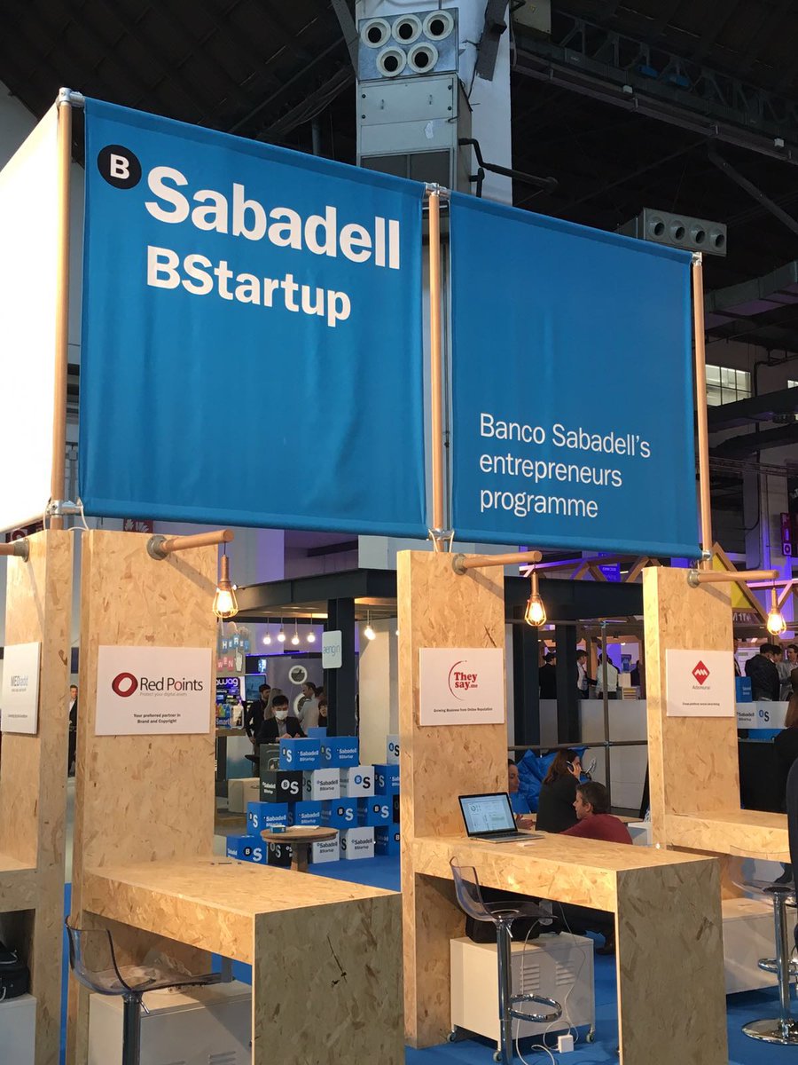 theysay_es's tweet photo. Todo el día #GrowingBusiness :-) en nuestro stand en el espacio @BancoSabadell #BStartup en el #4YFN16 #4yfn https://t.co/RtoFkNTTtw
