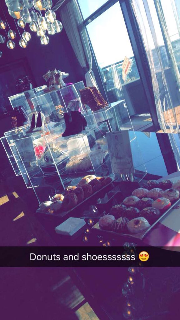 ShemazingIE's tweet photo. What more could a girl want? #WeloveLWI https://t.co/ZSngRZSNFp