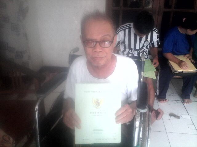 bpntangerangkab's tweet photo. #DeliveyService Bp.Kesja S umr 62thn #SemangatMelayani @TheOfficialFMB @atr_bpn @atr_bpnbanten @sri_mujitono @d4r16 https://t.co/1D4CXi5Gxt