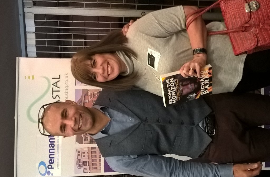 melanie_dicks's tweet photo. Richard parks #G2B2016 https://t.co/QNYbRFDAoK