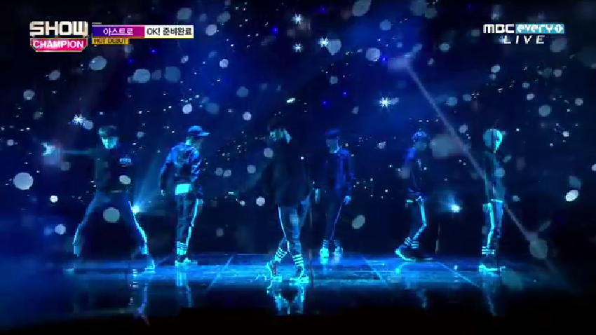 MiSSjANE096's tweet photo. #ASTRODebut  #ASTROSpringUp  #HIDEandSEEKS  #SHOWCHAMPION https://t.co/fkd1NCQ41T